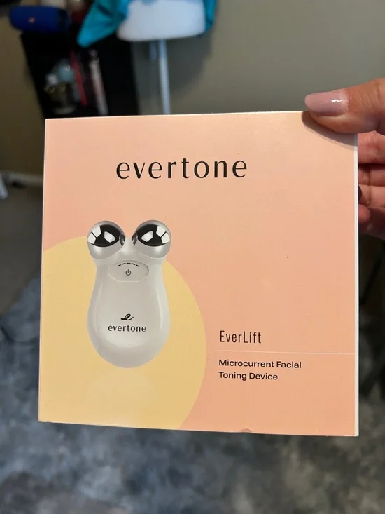 Microcurrent Device - Picture 1 of 1